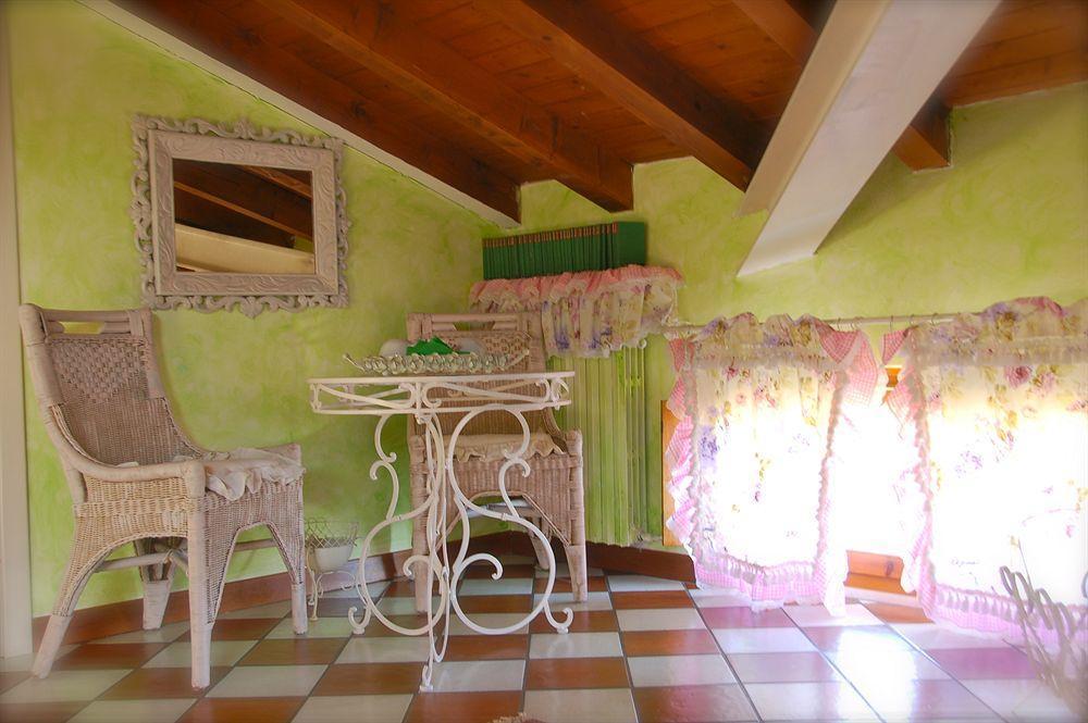 B And B Della Mimosa Desenzano del Garda Dış mekan fotoğraf
